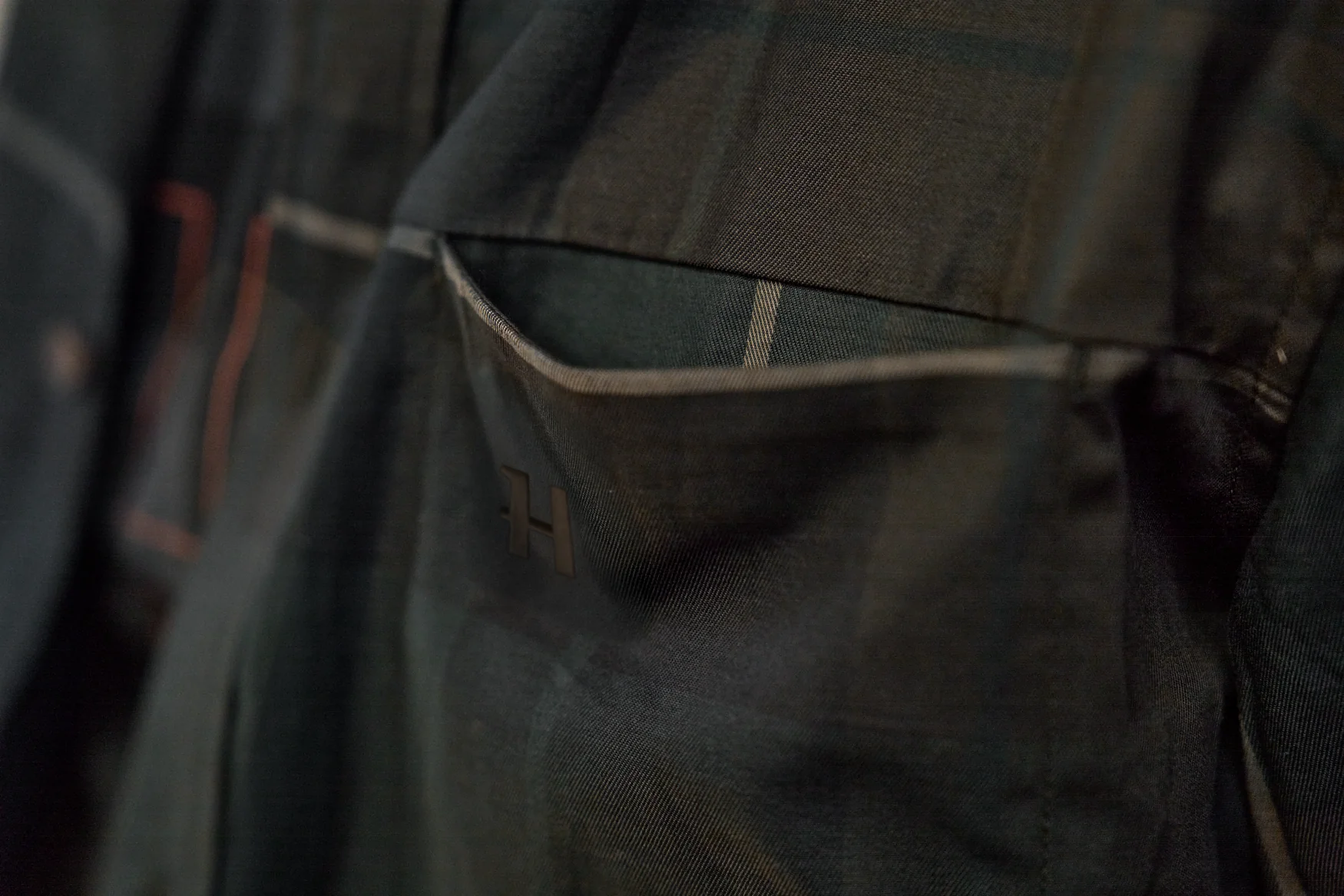 Akse L/S Skjorta - Shadow brown check – Härkila - Image 7