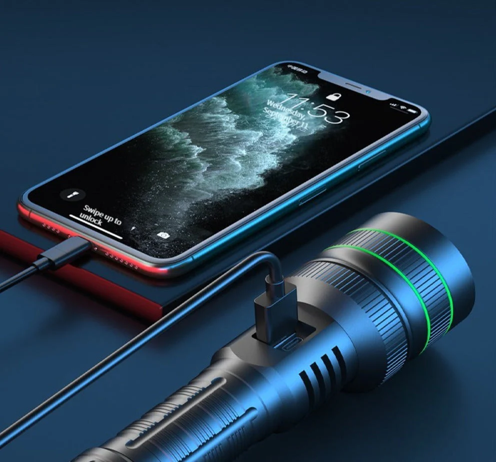 Extremt kraftig ficklampa med 10 000 lumen + powerbank - Ignition - Image 3