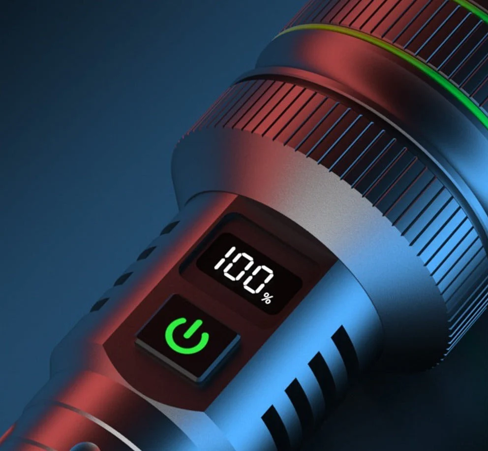 Extremt kraftig ficklampa med 10 000 lumen + powerbank - Ignition - Image 5