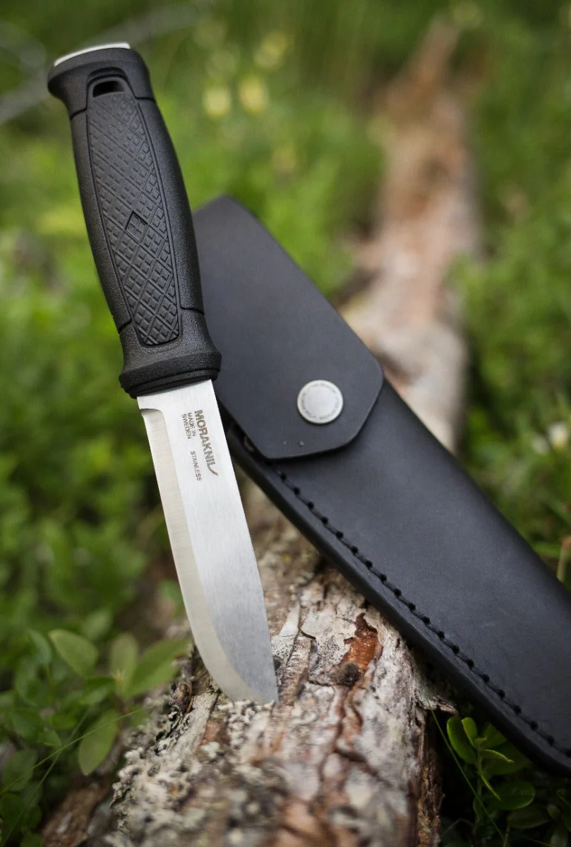 Garberg med läderslida (S) svart – Morakniv - Image 2