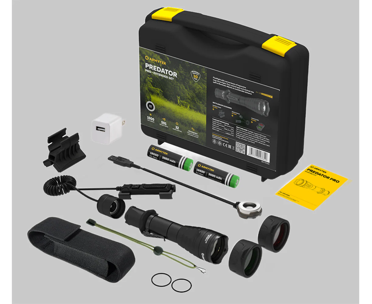 Predator Pro Extended Set / Vit / Fullt utrustat set för taktiska uppgifter: ficklampa, två 18650 Li‑Ion‑batterier, magnetisk USB‑laddare, magnetfäste, magnetisk fjärrströmbrytare, två färgfilter - Armytek