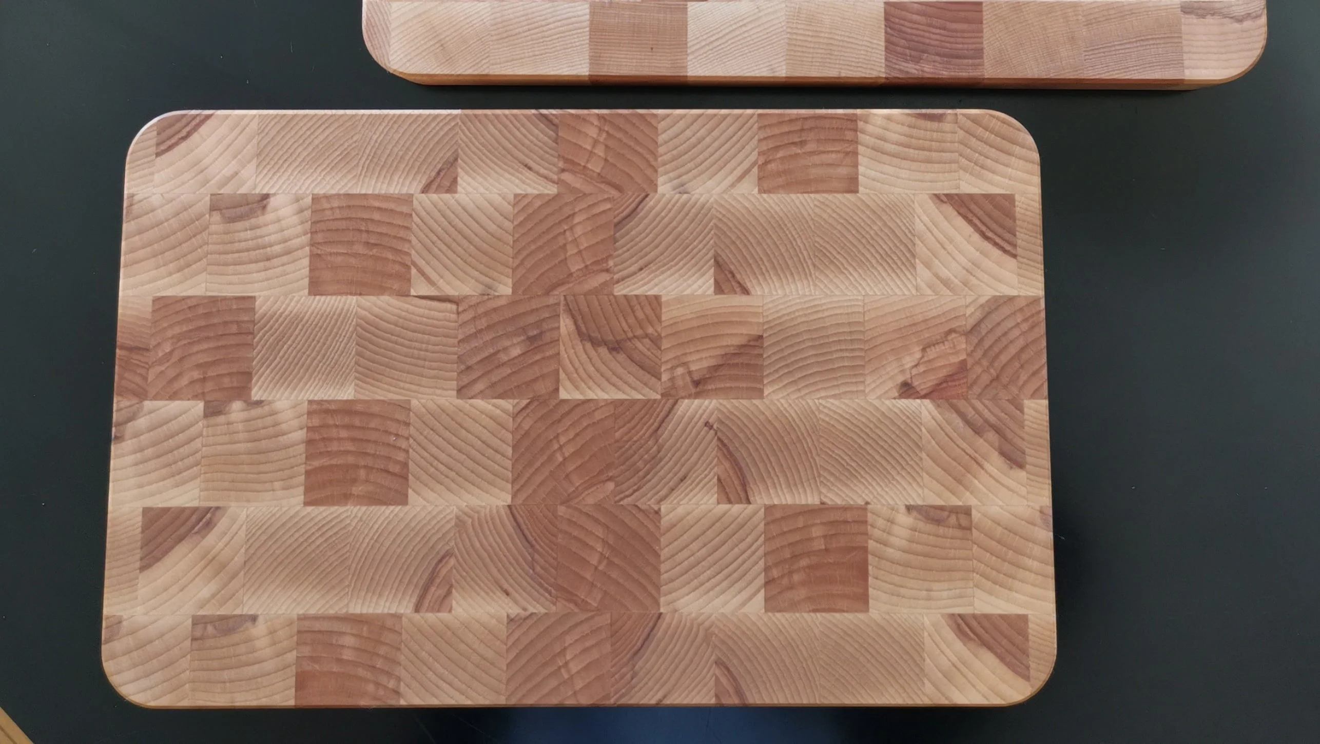 Skärbräda i bokträ 40x25x3,8 cm - Legnoart