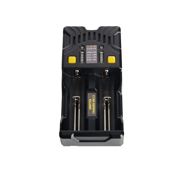 Uni C2 Laddare / 2ch / LED-indikering / Ingång AC 85-264V eller DC 12V / Utgång 2x1A / för IMR/Li-Ion, Ni-MH, Ni-Cd, LiFePO4, Ni-Zn / Typ A eller Typ C / Biladapter - Armytek
