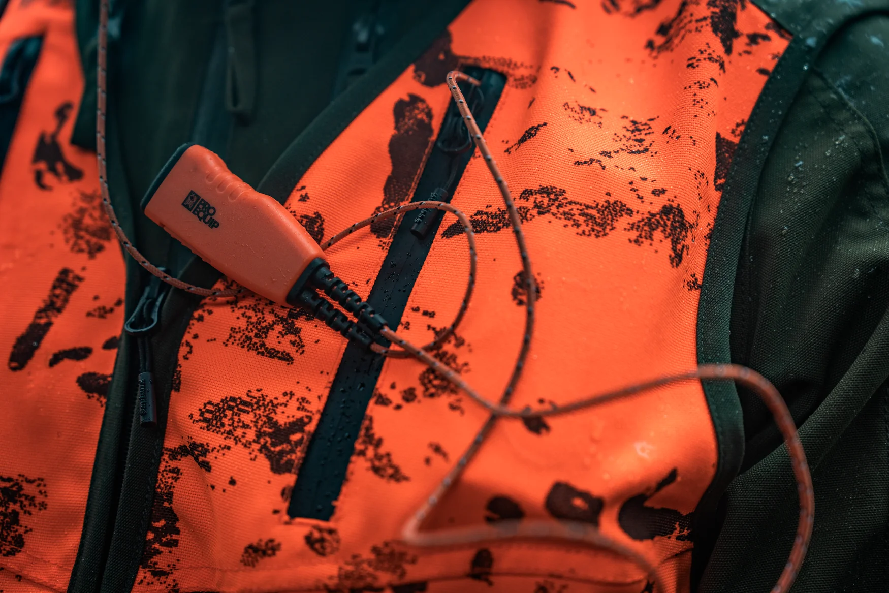 Väst Orange Blaze InVis MPC – Trax Blaze - Image 14